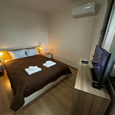 Aria 5 Apartment *