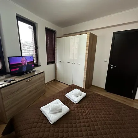 Aria 5 Apartment