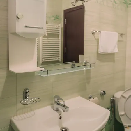 Apartment Aria 5 *