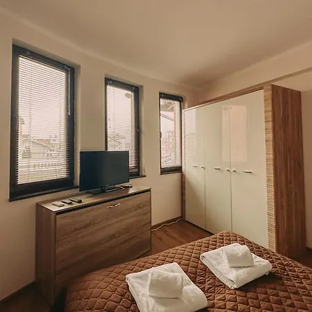 Aria 5 * Velingrad